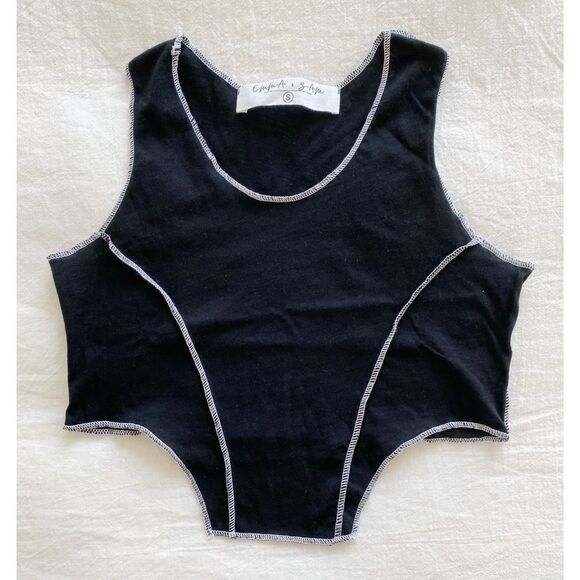 NWOT LF EMMA & SAM Overlock Handkerchief Tank Top - Picture 3 of 4